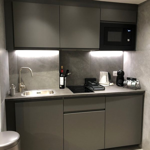 6a481dac-cb78-4add-ad8f-ab763ef80f21